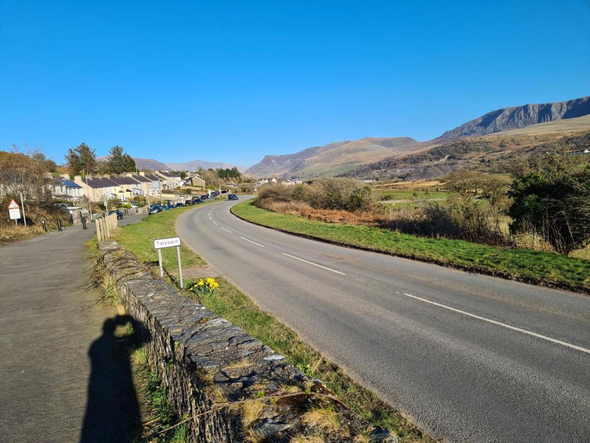 North Wales Cosy Cottage With Views Near Eryri Snowdonia Nantlle Екстериор снимка
